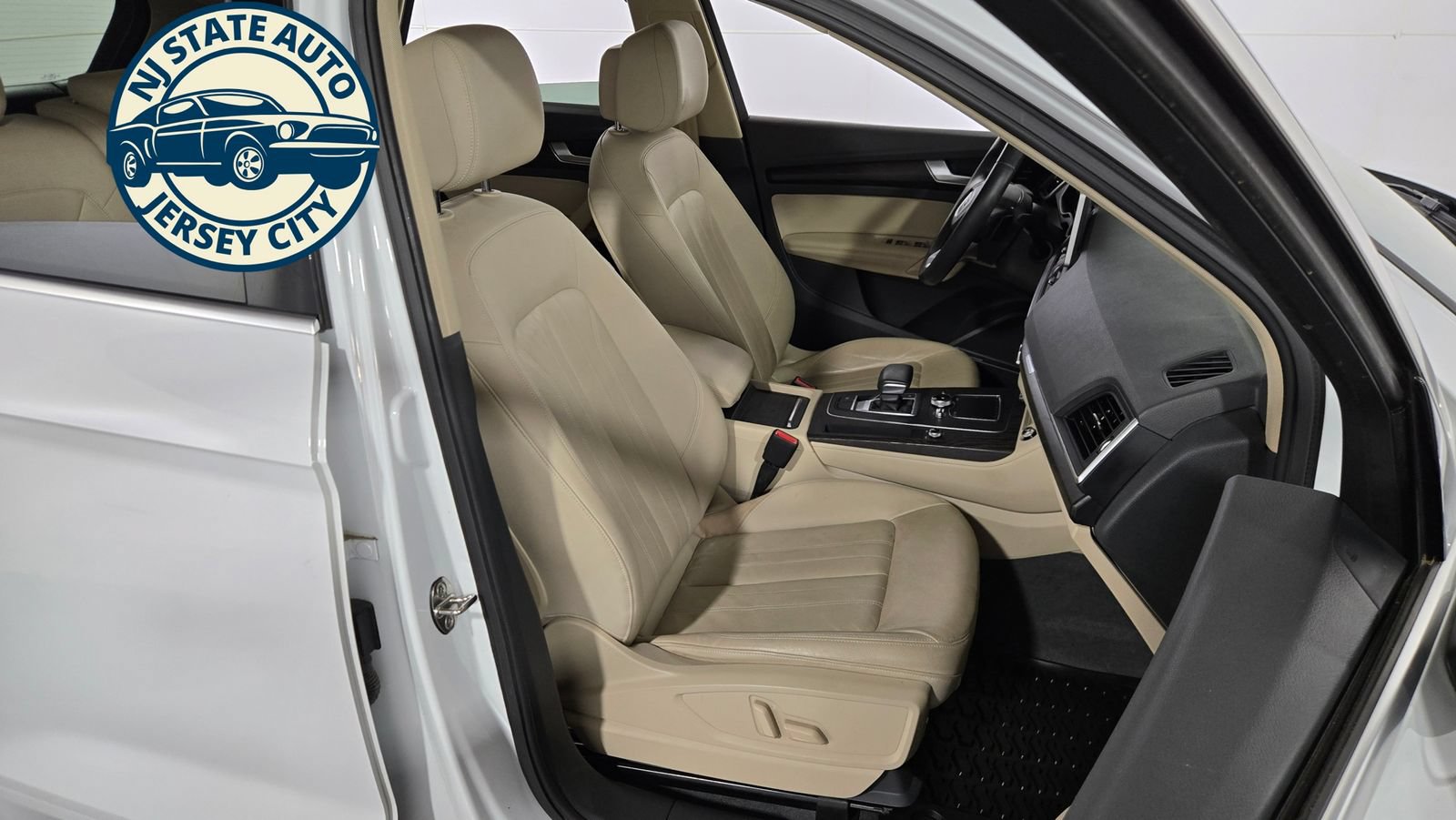 Used 2020 Audi Q5 2.0T Premium Plus AWD/4WD image 4