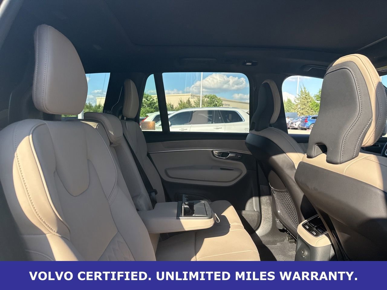 Certified 2026 Volvo XC90 T8 Plus w/ Protection Package Premier image 15