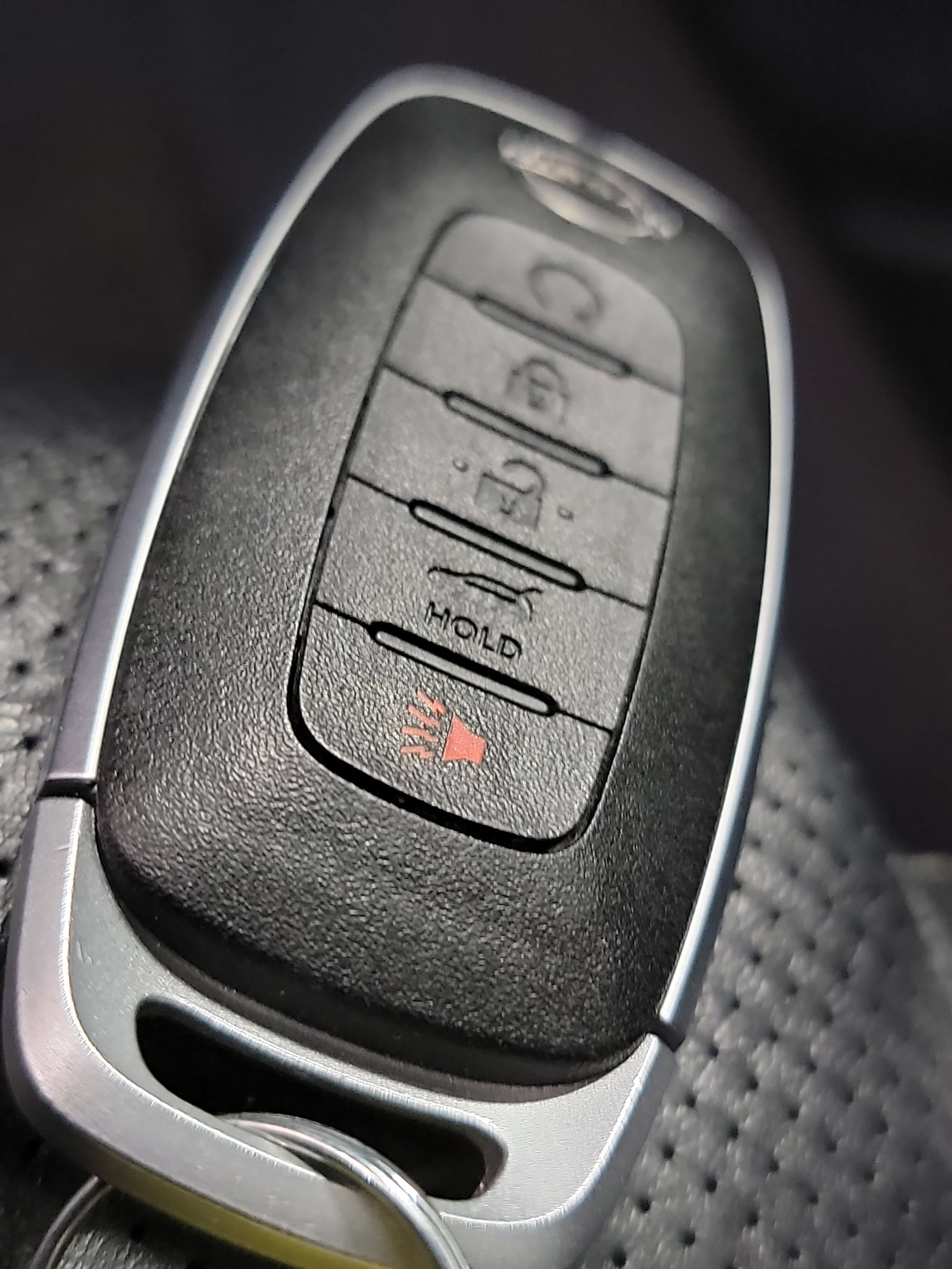Used 2023 Nissan Rogue Platinum FWD image 32