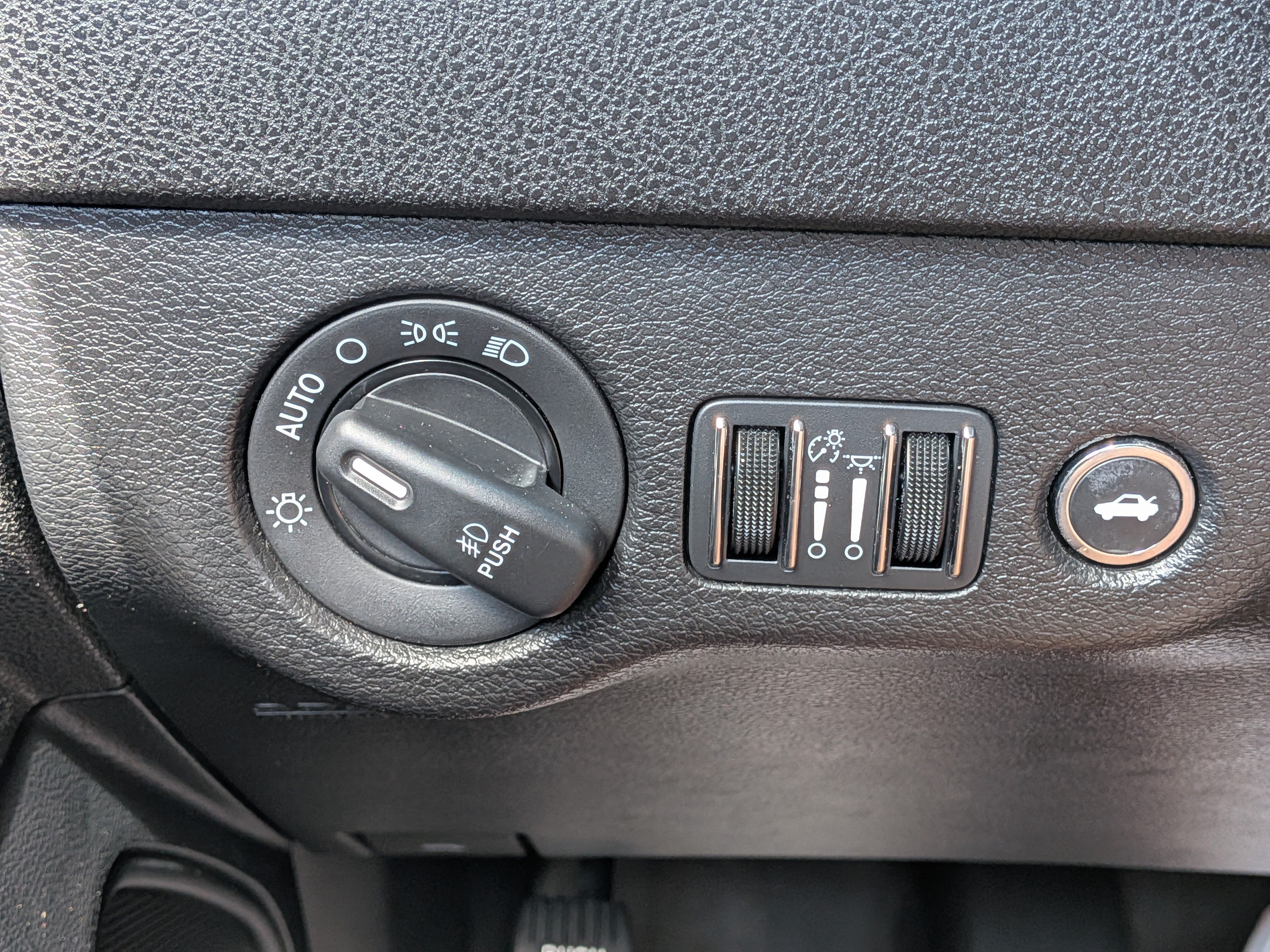 Used 2021 Dodge Charger R/T RWD image 23