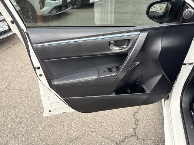 Used 2016 Toyota Corolla S Premium FWD image 13