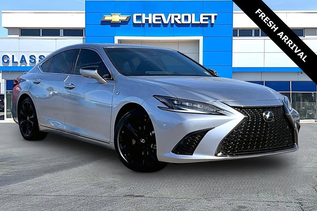 Used 2024 Lexus ES 350 F Sport w/ Accessory Package (Z2) image 1