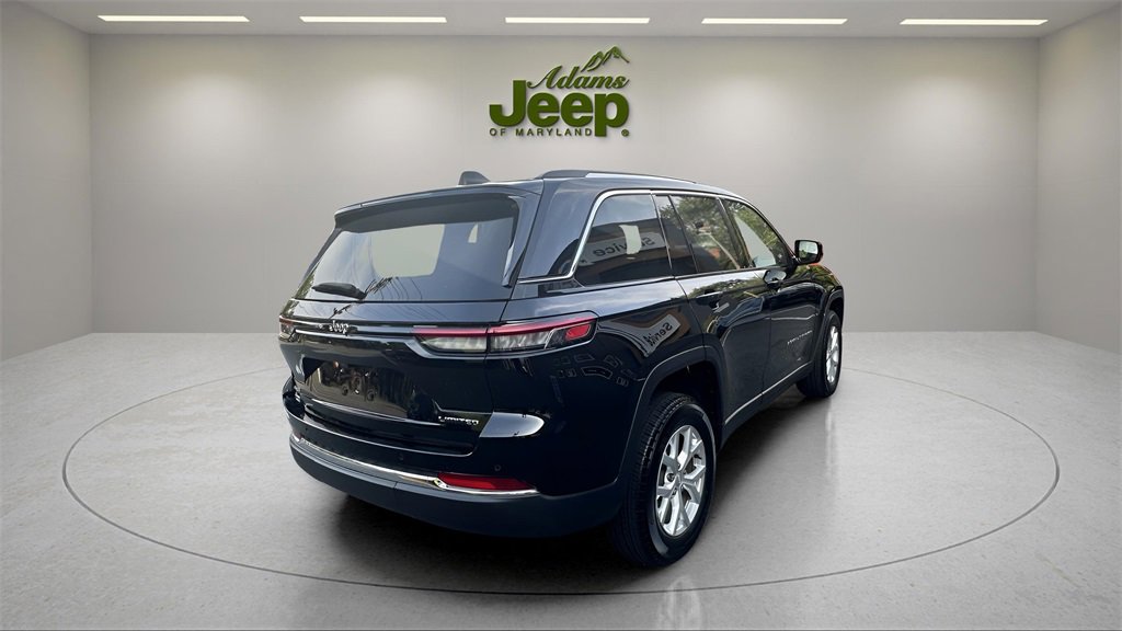 Used 2023 Jeep Grand Cherokee Limited image 5