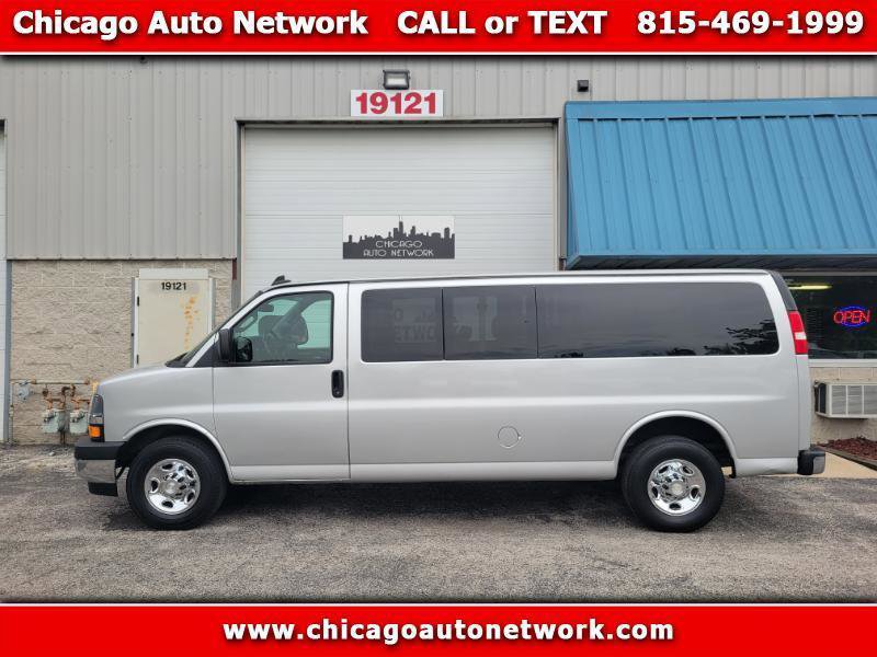 Used 2017 Chevrolet Express 3500 LT w/ LT Preferred Equipment Group RWD image 1