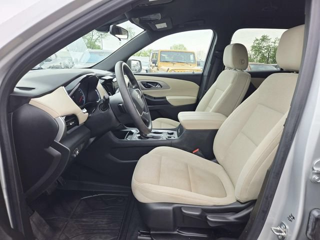 Certified 2022 Chevrolet Traverse LS AWD/4WD image 8