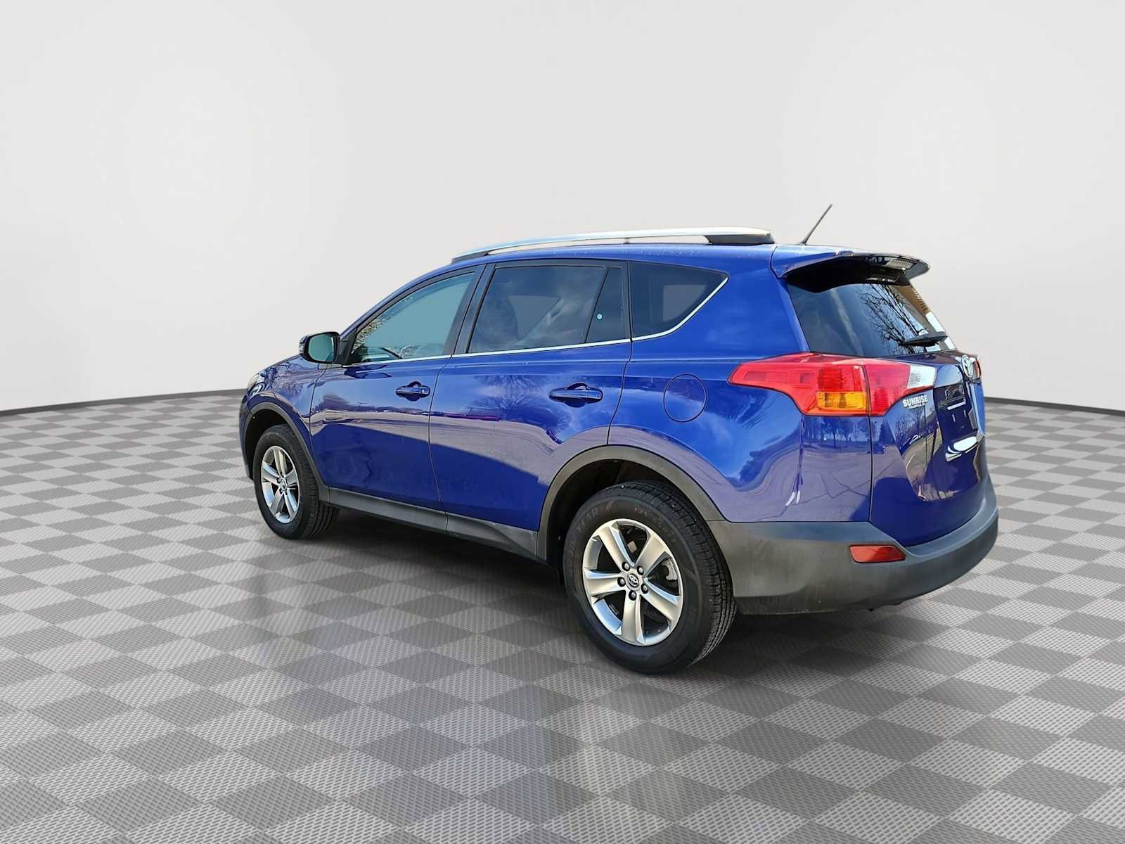 Used 2015 Toyota RAV4 XLE image 6