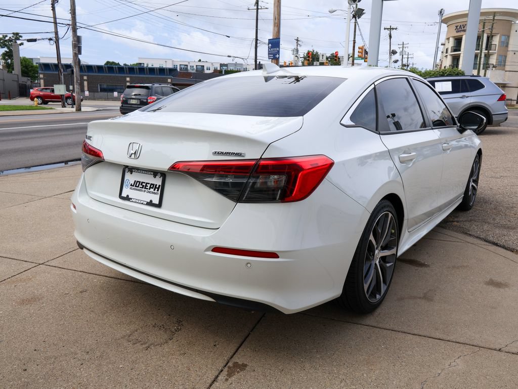 Used 2022 Honda Civic Touring image 5