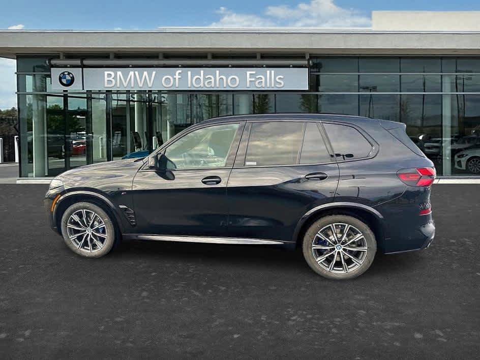 Used 2026 BMW X5 M60i AWD/4WD image 12