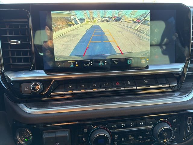 Used 2022 Chevrolet Silverado 1500 LTZ w/ Technology Package image 17