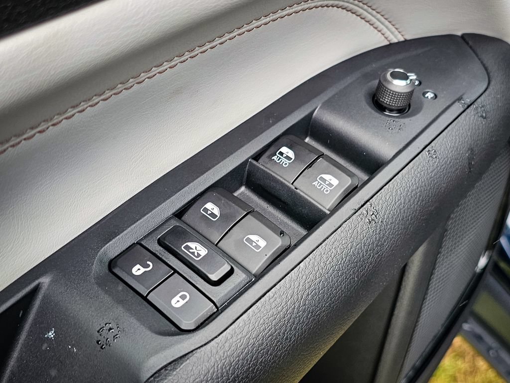 New 2026 Jeep Compass Limited AWD/4WD image 10