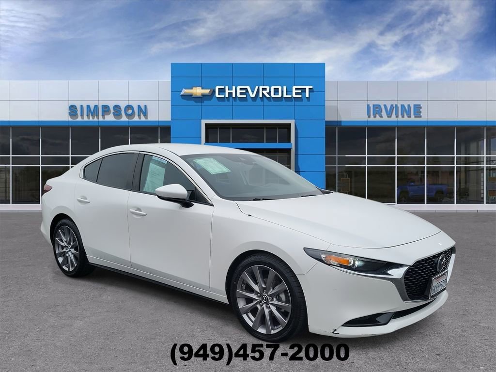 Used 2019 MAZDA MAZDA3 Sedan w/ Select Package FWD image 2