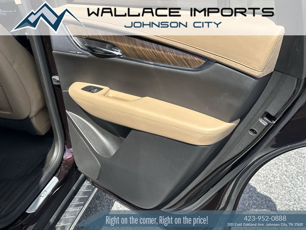 Used 2020 Cadillac XT6 Sport w/ Platinum Package AWD/4WD image 40