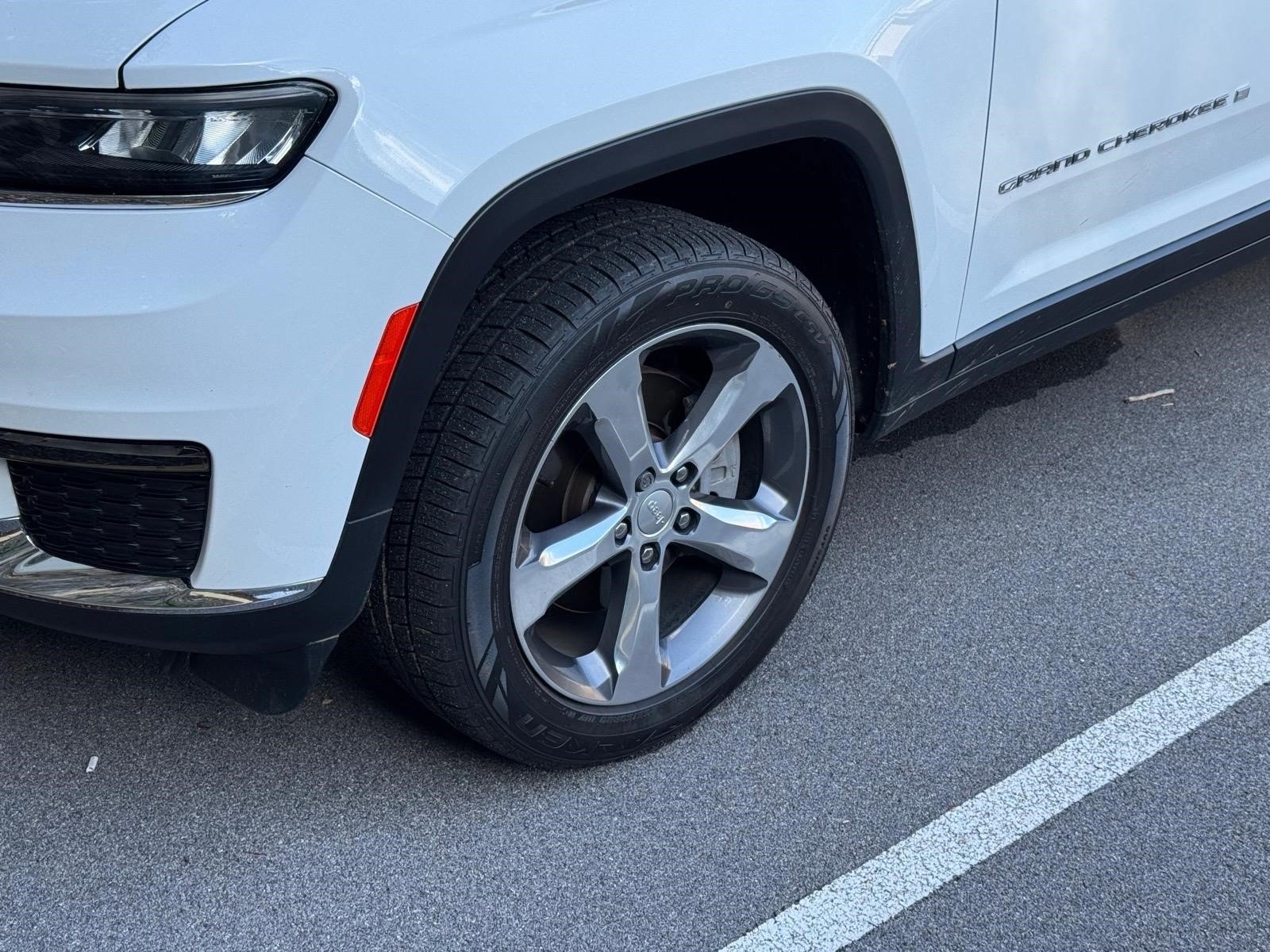 Used 2021 Jeep Grand Cherokee L Limited AWD/4WD image 4