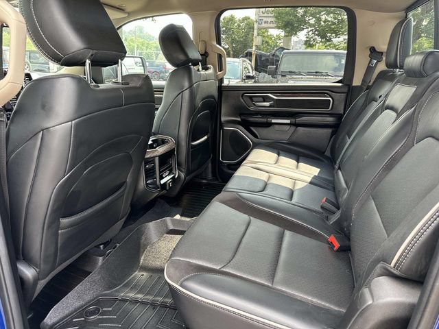 Used 2019 RAM 1500 Laramie AWD/4WD image 17