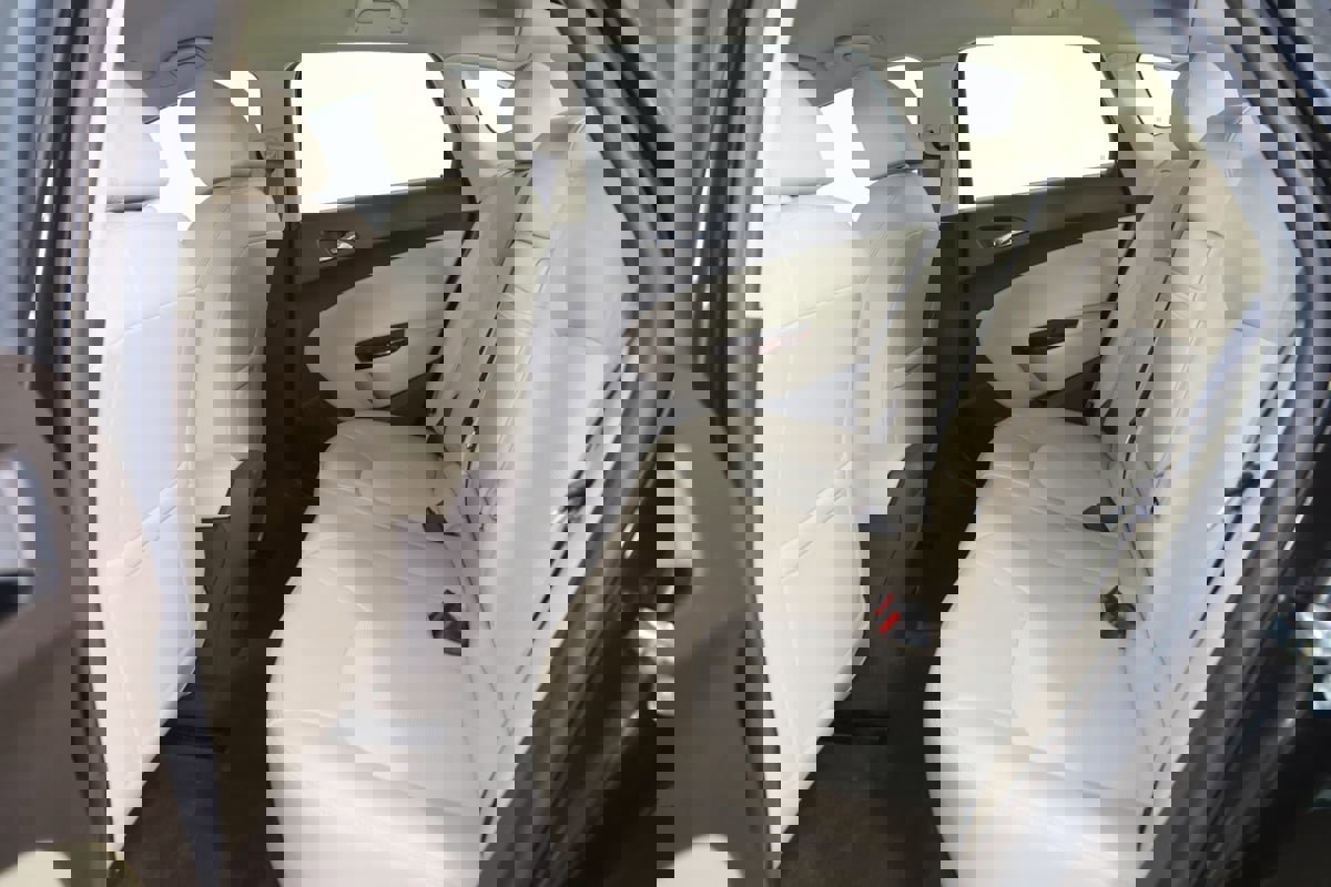 Used 2016 Buick Verano FWD image 43