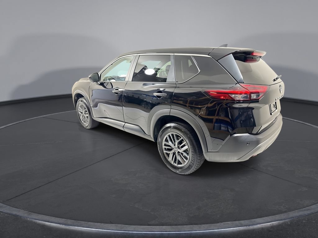 Used 2023 Nissan Rogue S FWD image 6