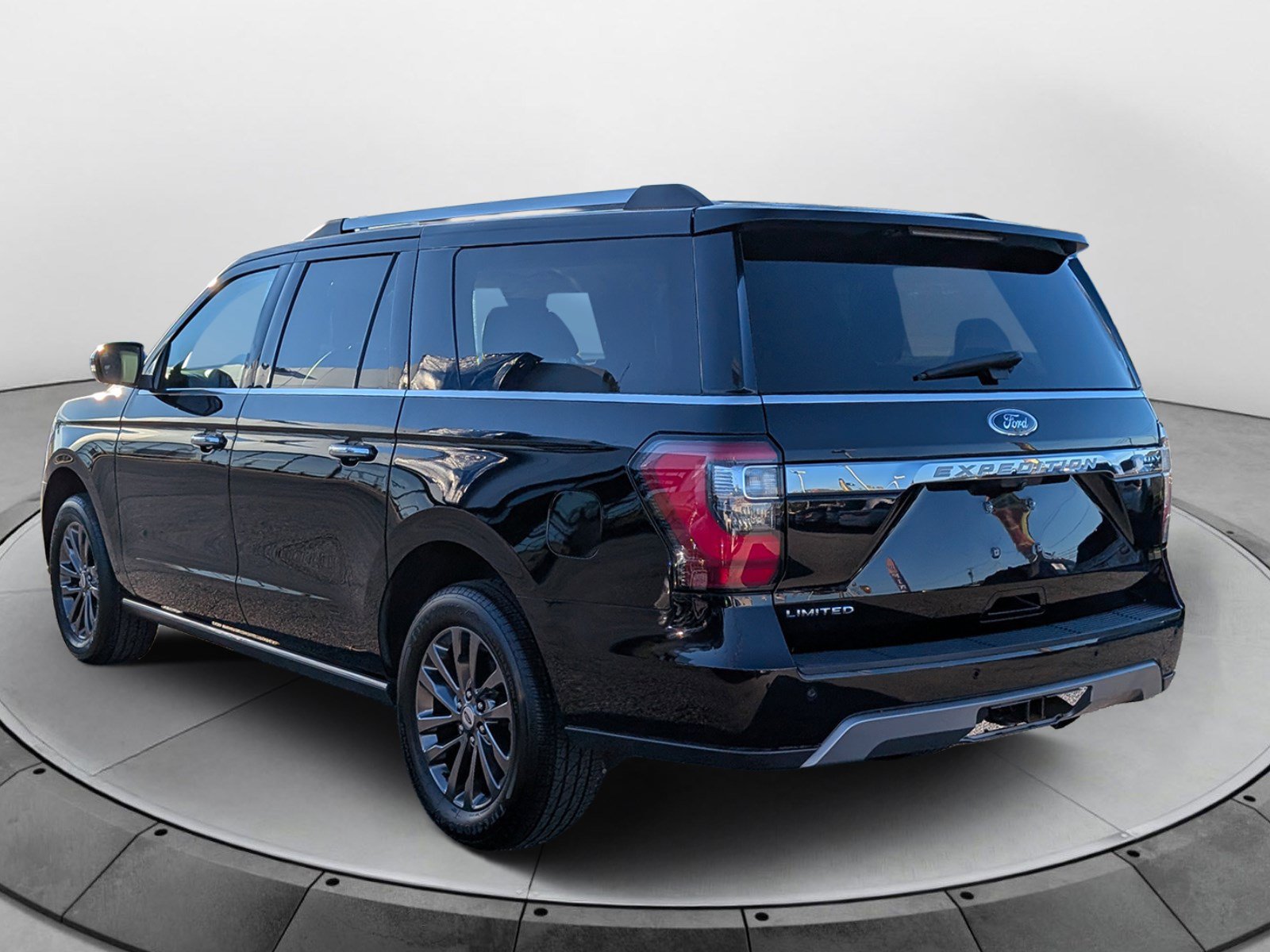 Used 2021 Ford Expedition Max Limited AWD/4WD image 5