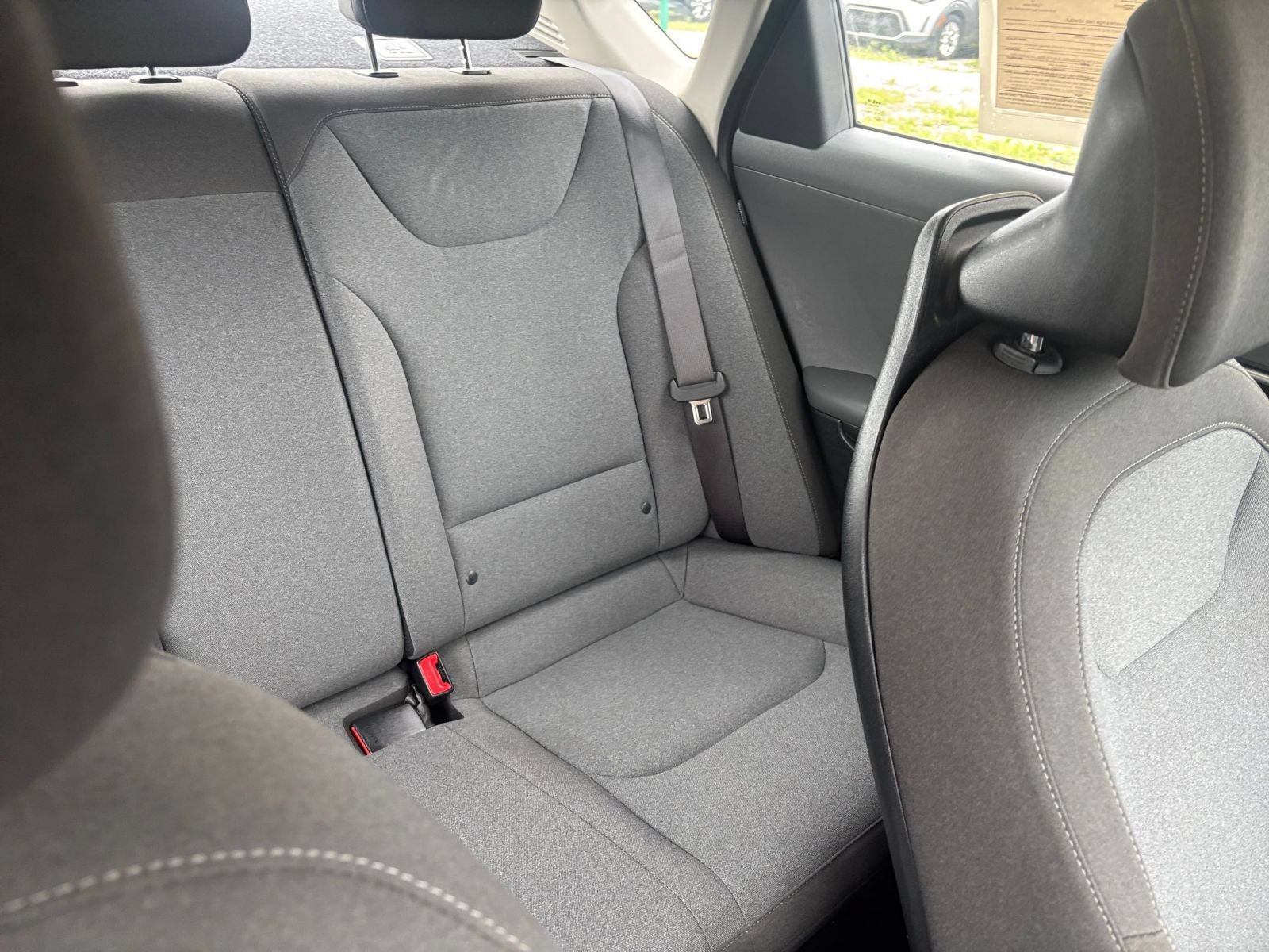 Used 2025 Kia K4 FWD image 39