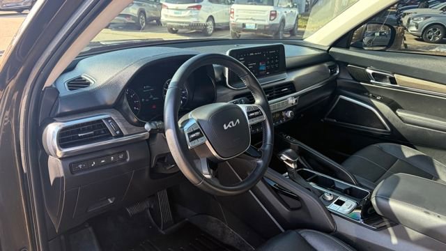 Used 2022 Kia Telluride EX w/ EX Premium Package image 9