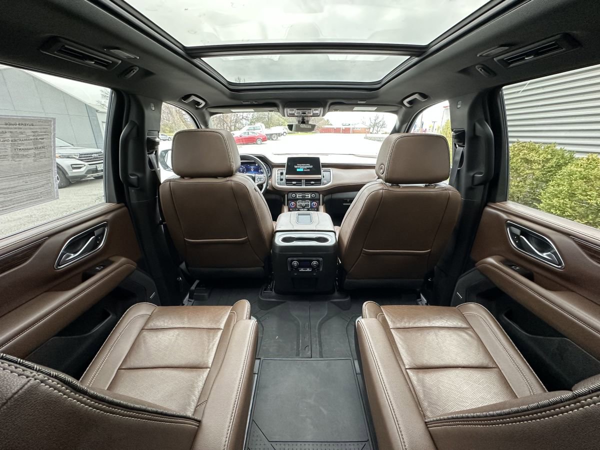 Used 2022 Chevrolet Tahoe High Country image 13