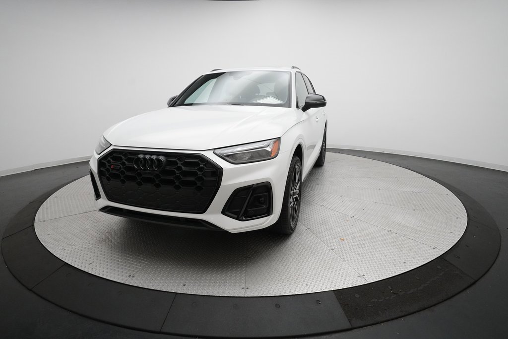 Used 2023 Audi SQ5 Premium Plus w/ Premium Plus Package image 35