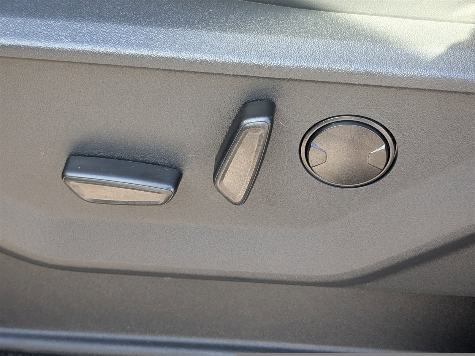 New 2025 Ford Expedition Max Platinum w/ Stealth Performance Package image 22