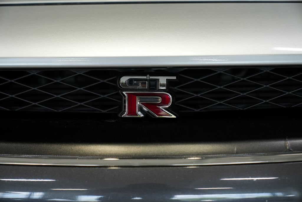 Used 2016 Nissan GT-R Premium AWD/4WD image 29