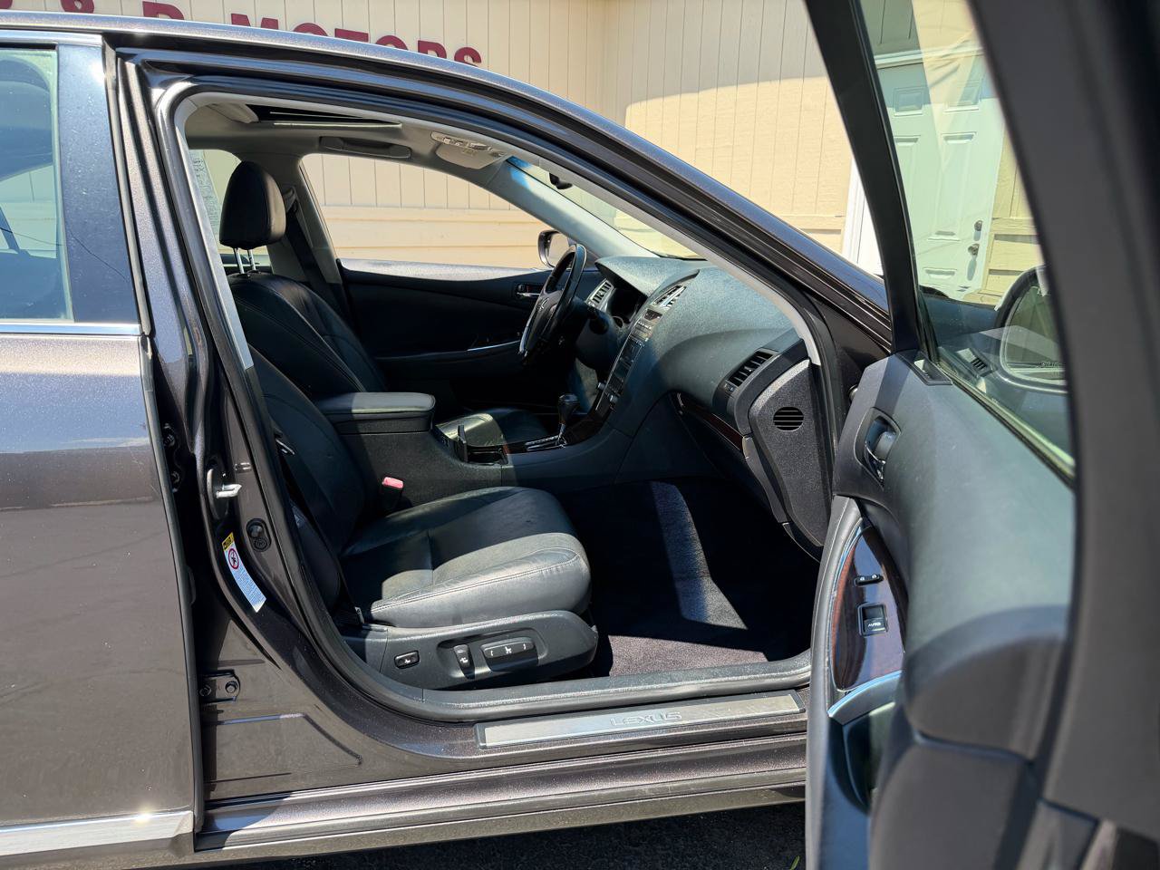 Used 2011 Lexus ES 350 FWD image 3