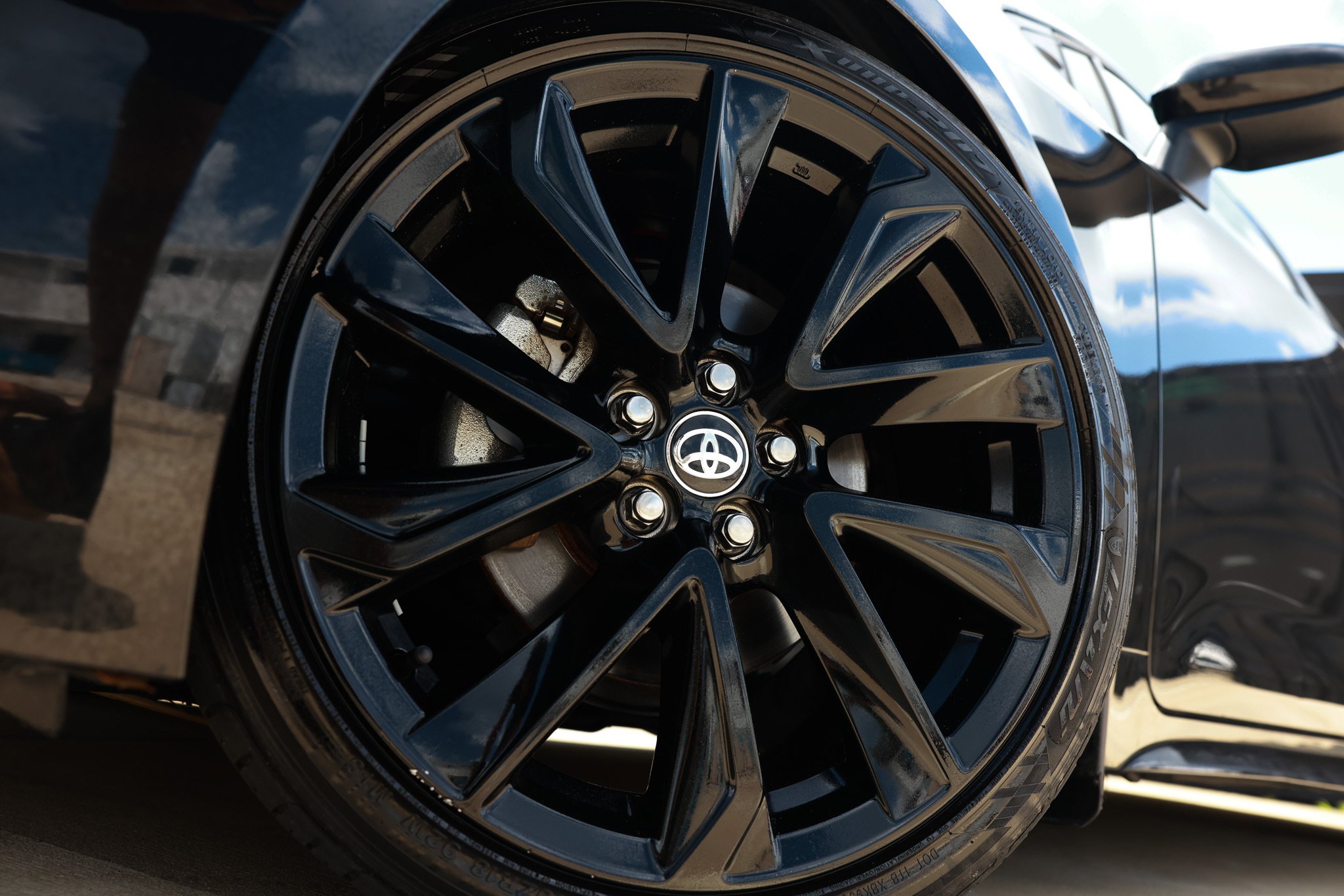 Used 2022 Toyota Corolla SE FWD image 35