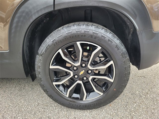 Used 2022 Chevrolet TrailBlazer ACTIV w/ Technology Package image 16