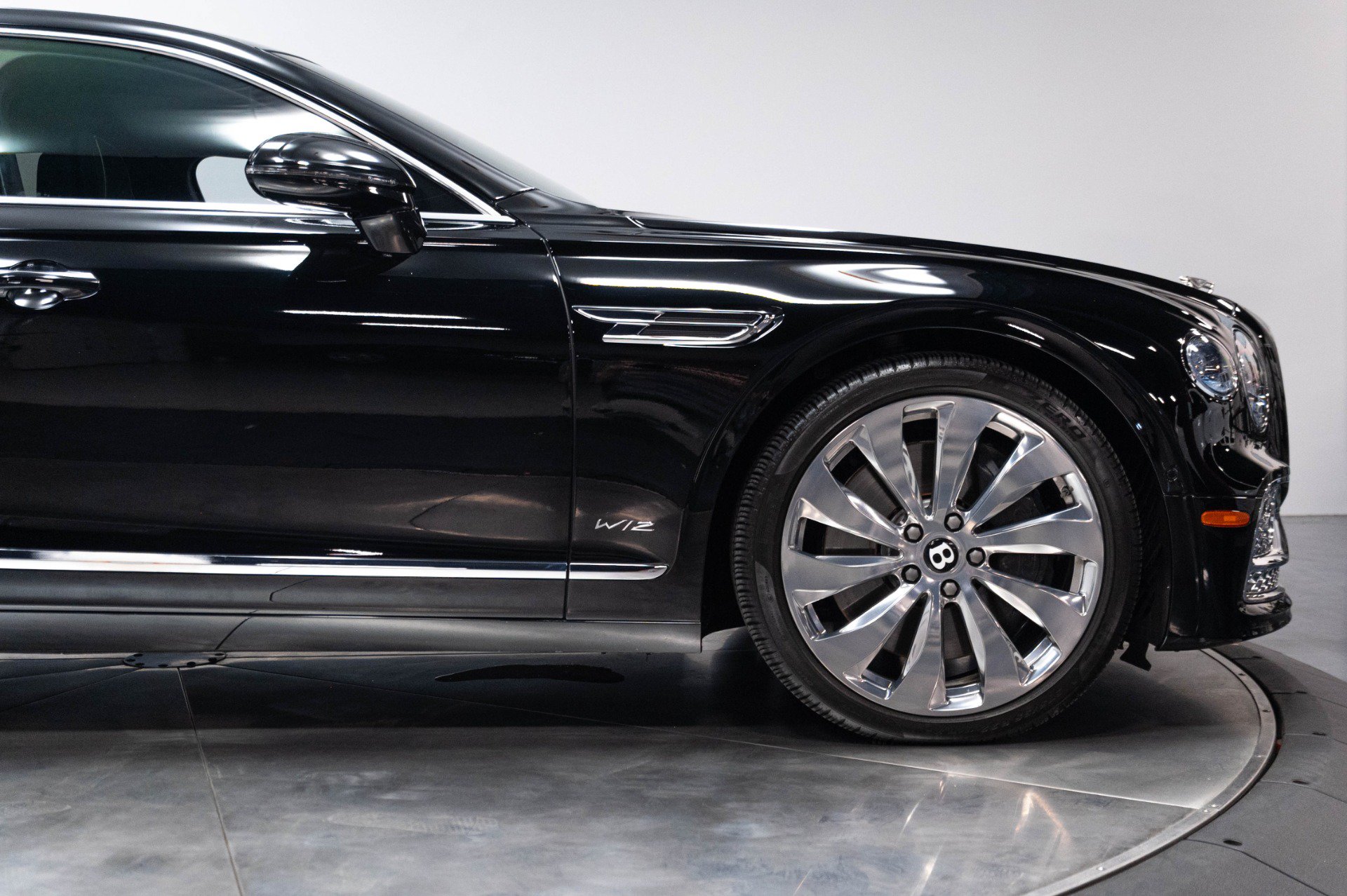 Used 2020 Bentley Flying Spur W12 AWD/4WD image 28