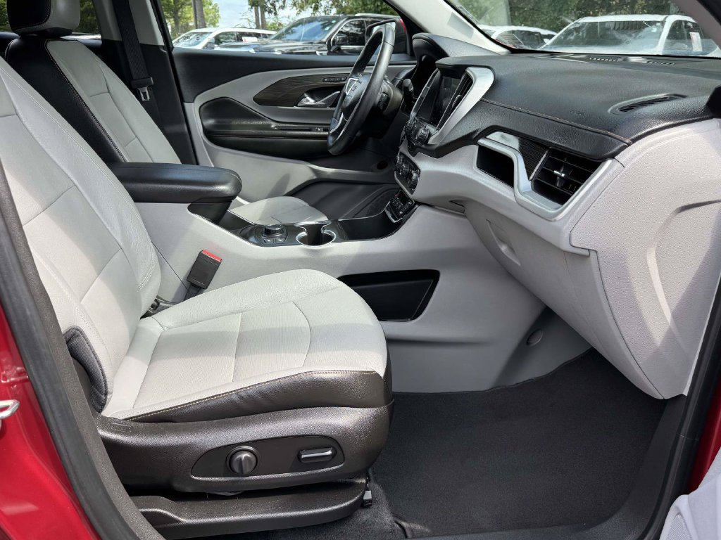 Used 2021 GMC Terrain SLT w/ Infotainment Package II FWD image 15