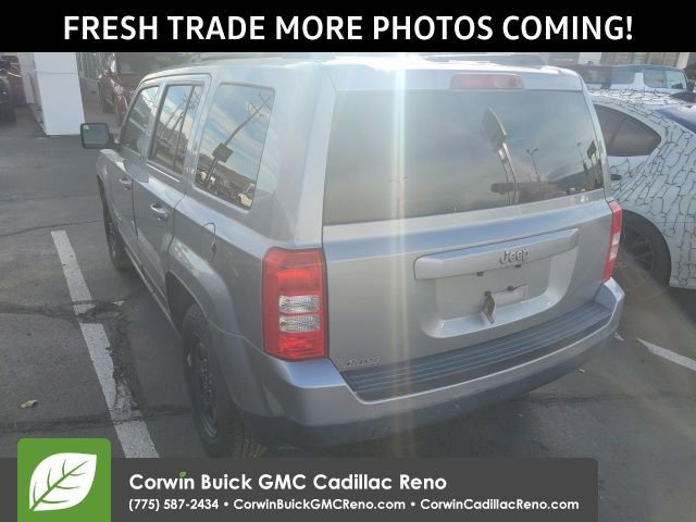 Used 2016 Jeep Patriot Sport w/ Power Value Group image 8