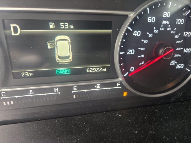 Used 2023 Kia Sorento LX FWD image 3