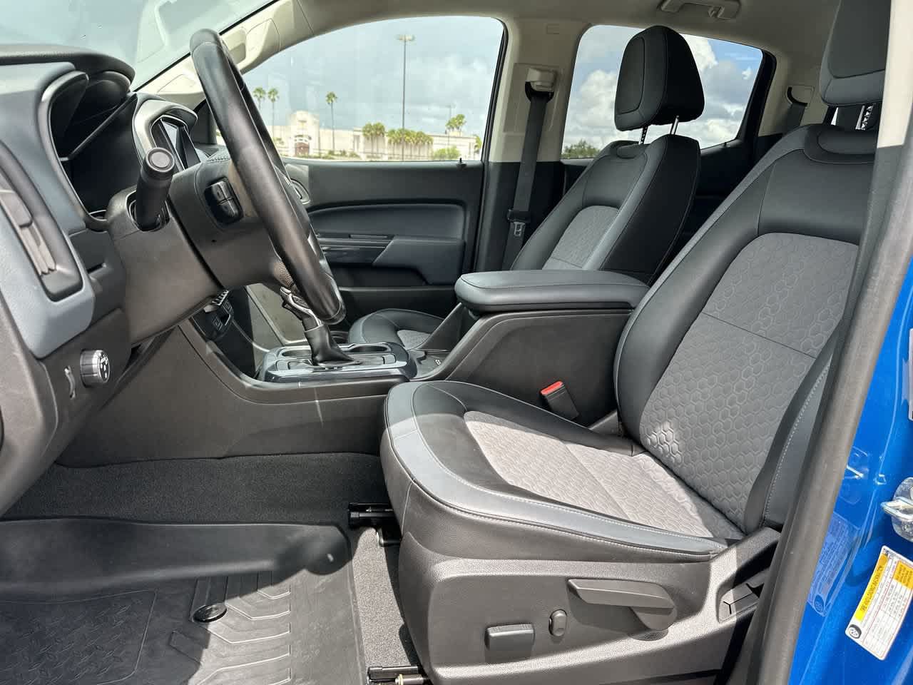 Used 2022 Chevrolet Colorado Z71 RWD image 16