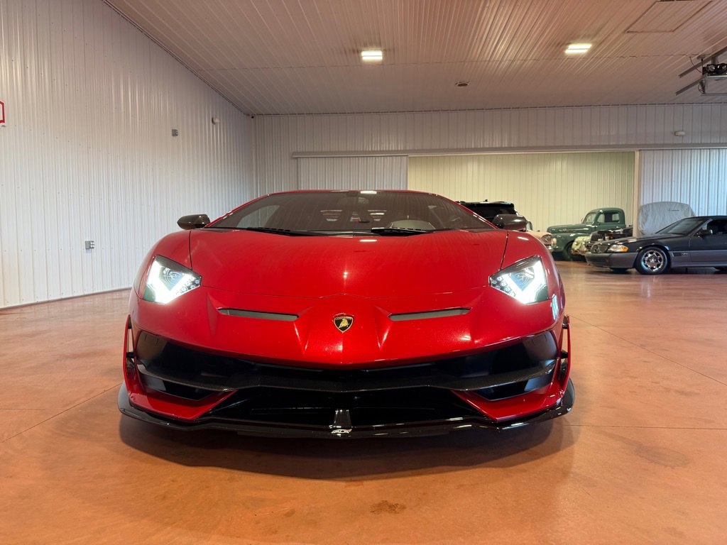 Used 2019 Lamborghini Aventador SVJ image 6