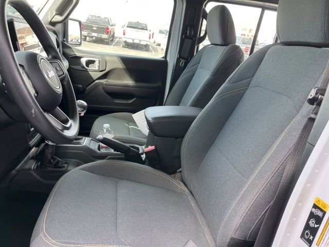 Used 2024 Jeep Gladiator Sport image 4