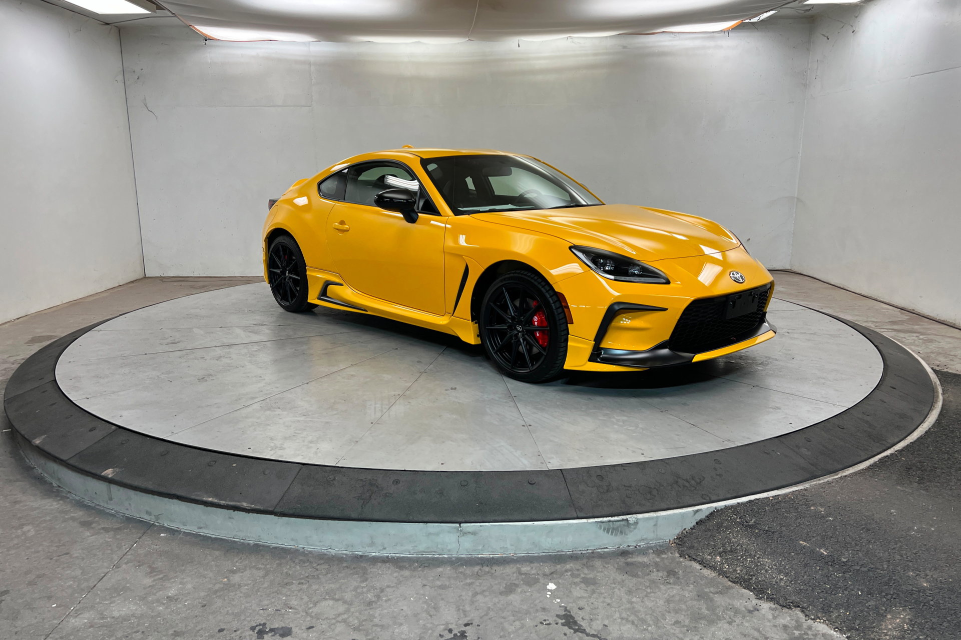 New 2026 Toyota GR86 YUZU Limited image 7