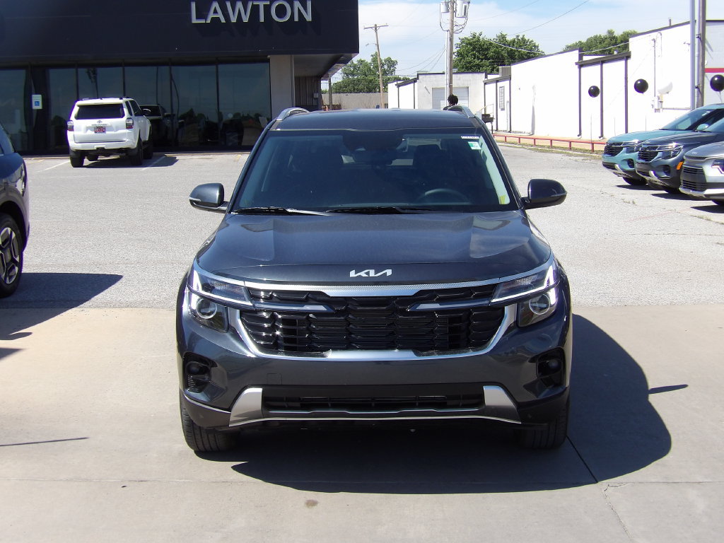 New 2026 Kia Seltos S FWD image 3