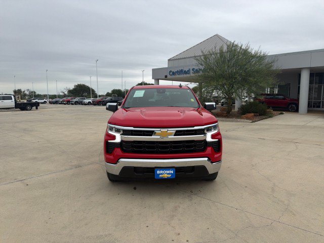 Used 2026 Chevrolet Silverado 1500 LT RWD image 2