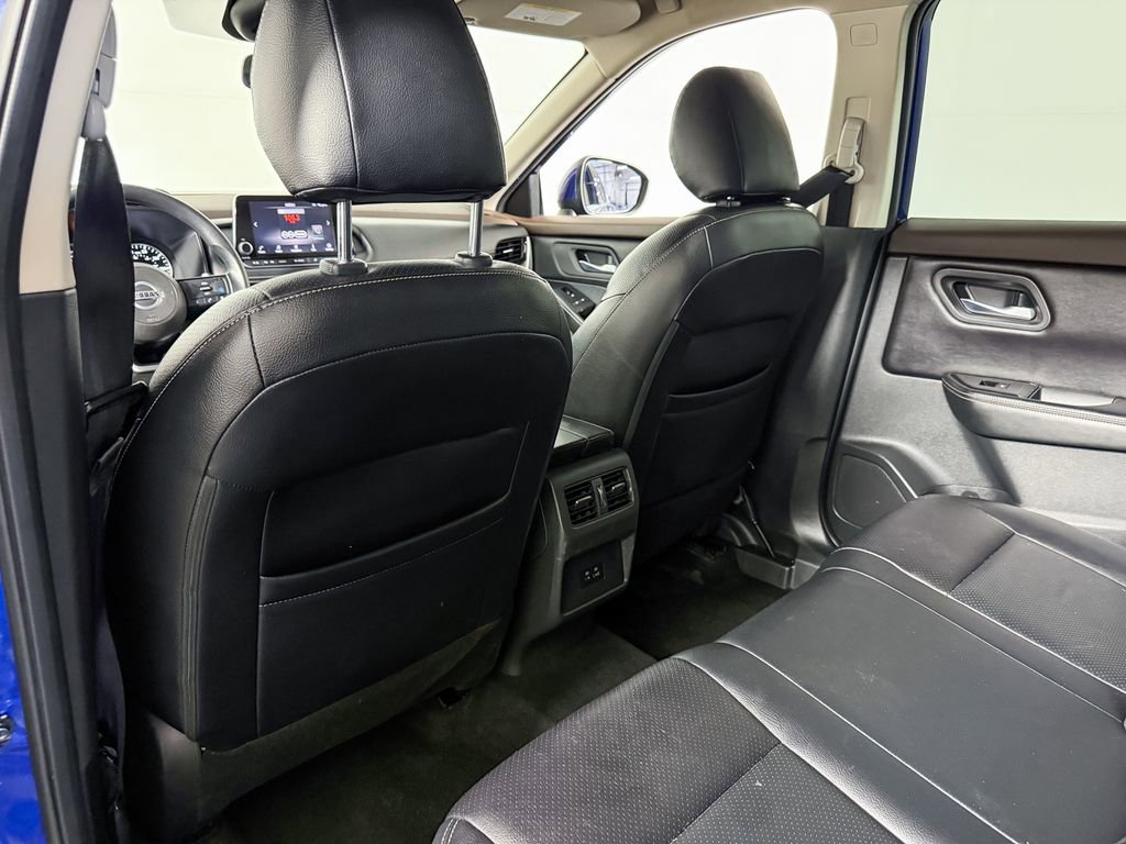 Certified 2021 Nissan Rogue SV AWD/4WD image 42