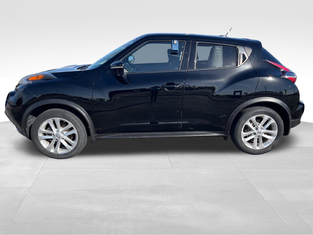 Used 2015 Nissan Juke SV w/ Technology Package AWD/4WD image 2