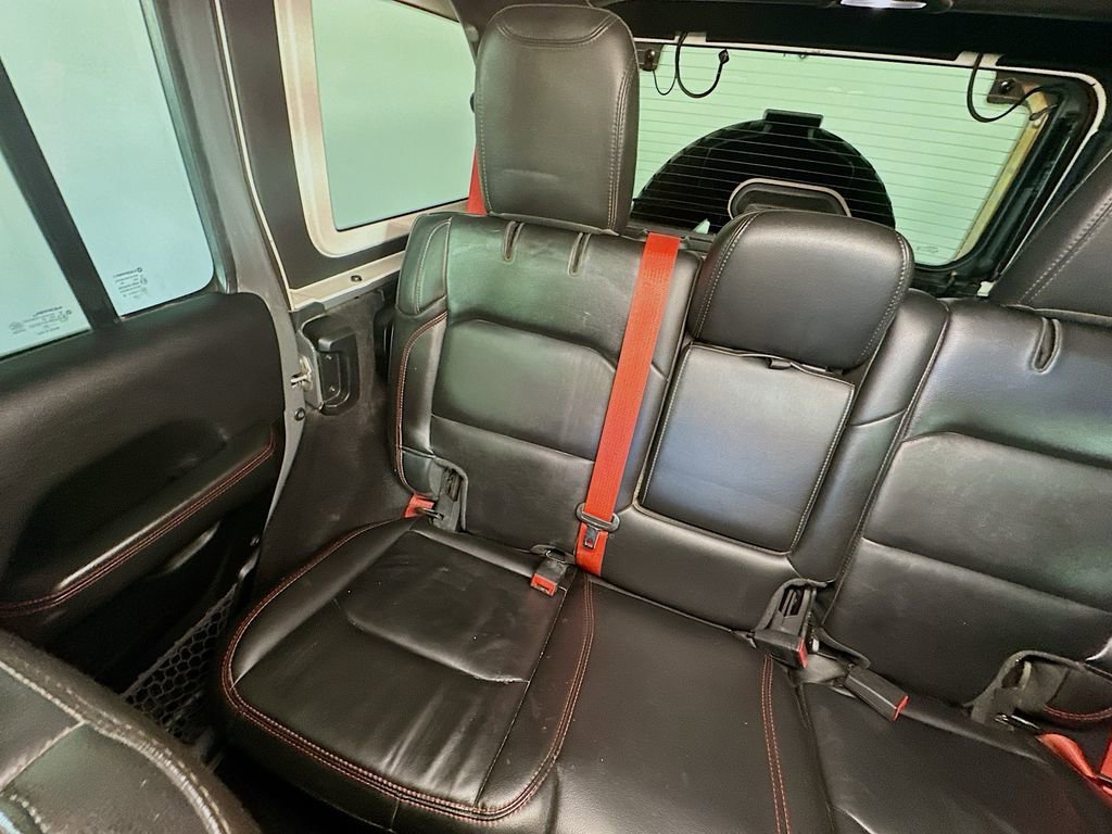 Used 2020 Jeep Wrangler Unlimited Rubicon w/ Quick Order Package 28Y Recon image 12