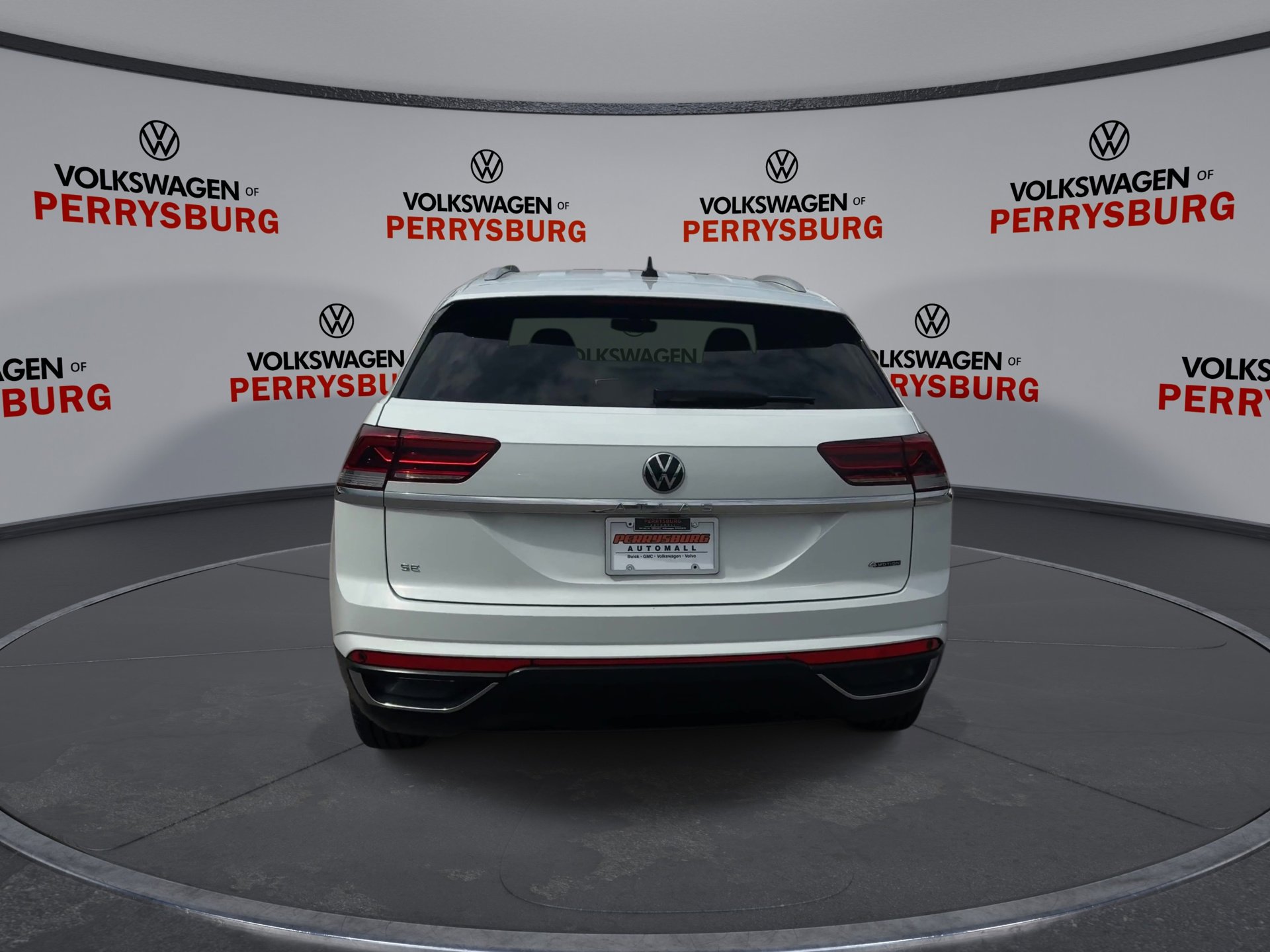 Used 2023 Volkswagen Atlas Cross Sport SE image 7