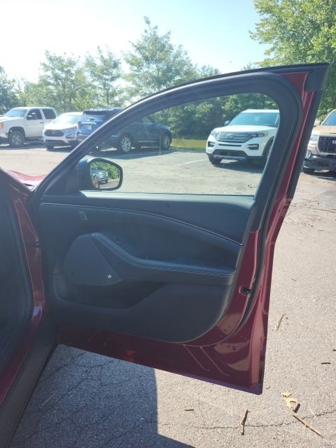 New 2025 Ford Mustang Mach-E Premium image 21