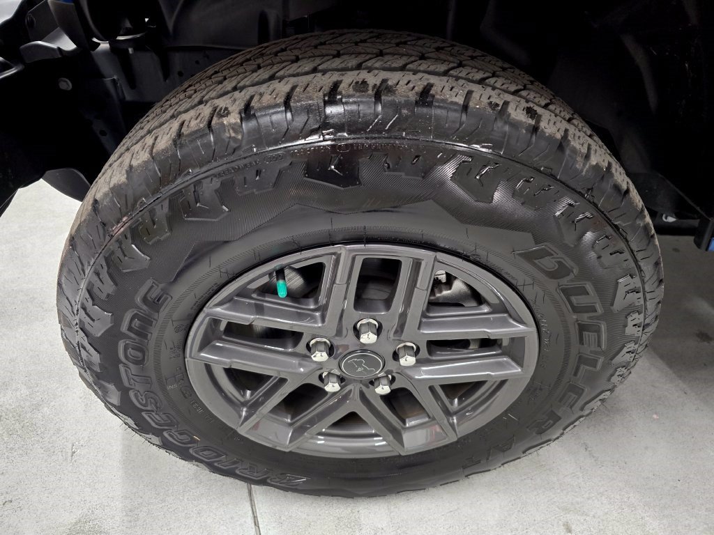 Used 2025 Jeep Gladiator Sport AWD/4WD image 10