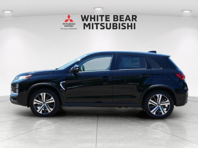 Used 2025 Mitsubishi Outlander Sport SE AWD/4WD image 3