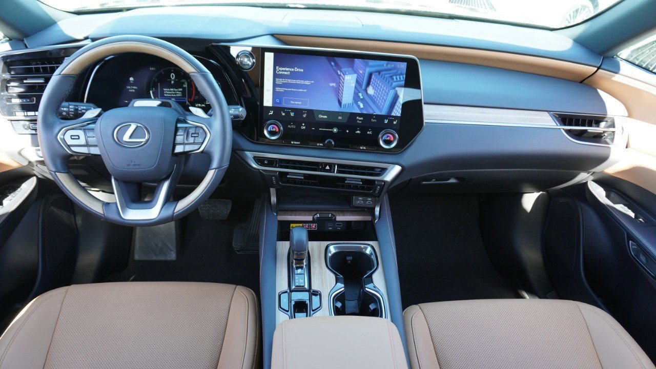 Used 2025 Lexus RX 350 Premium w/ Convenience Package image 27