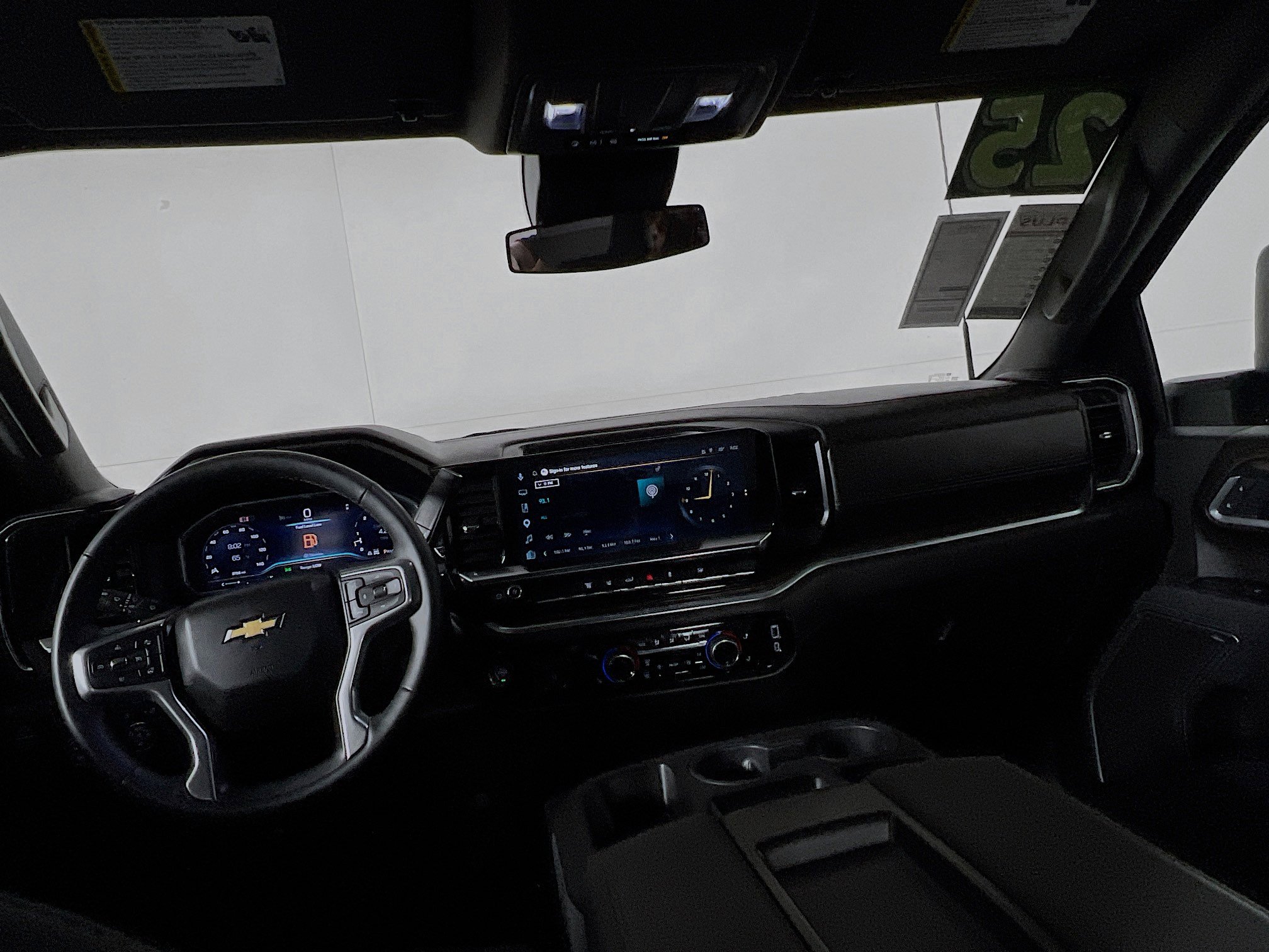 Used 2025 Chevrolet Silverado 2500 LT w/ Convenience Package image 29