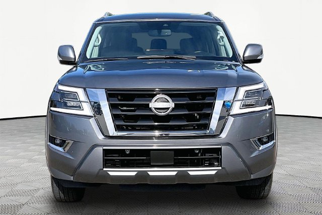 Used 2024 Nissan Armada SV RWD image 2
